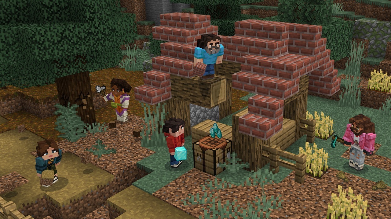 Players chatting in-game via Simple Voice Chat